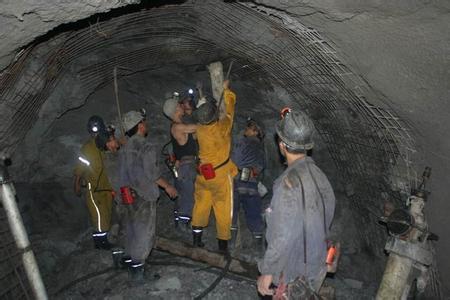 贡觉工程爆破中的危险因素分析以及应对工程爆破危险的措施